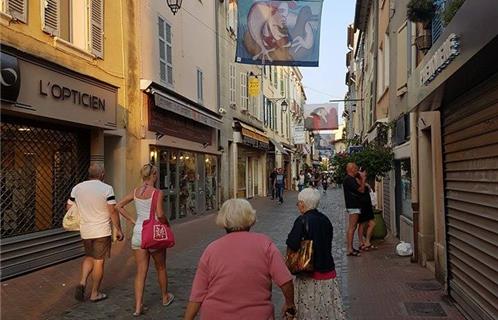 Les passants ne parlent que de ça ... 
