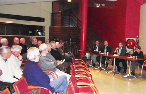 La réunion du Comité local des usagers permanents du port s'est tenue mardi soir au petit Galli.