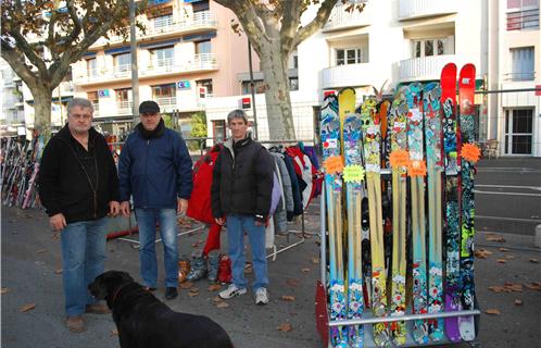 L'équipe de Sanary Ovalie vous attend jusqu'à dimanche.