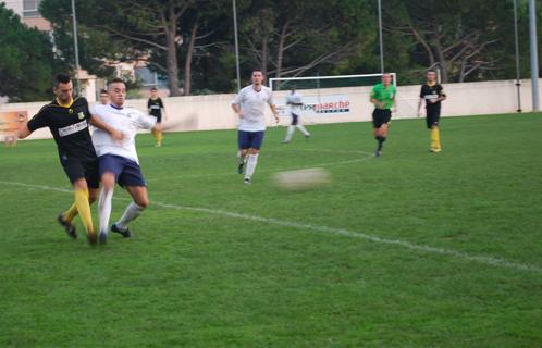 Sanary U.S s'est incliné face à l'équipe 2 du Sporting.