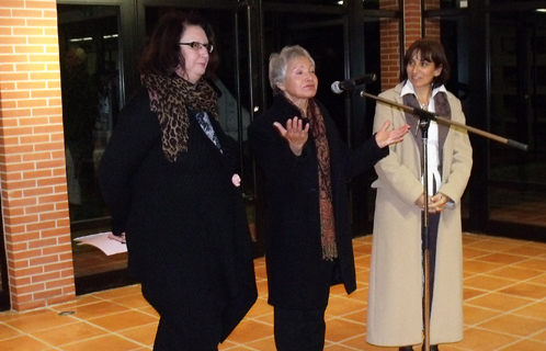 Olga Luna entourée de Dominique Ducasse et Jocelyne Caprile (conseillère municipale)