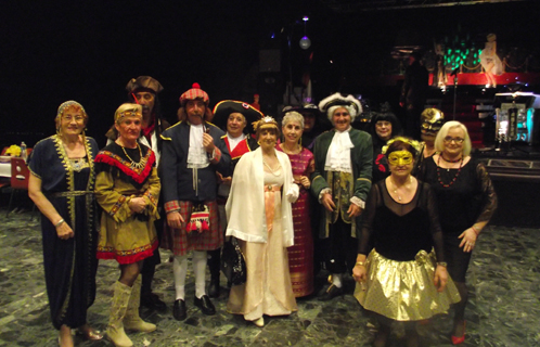 L'amicale des rapatriés d'Afrique du Nord a mis ses habits de carnaval.