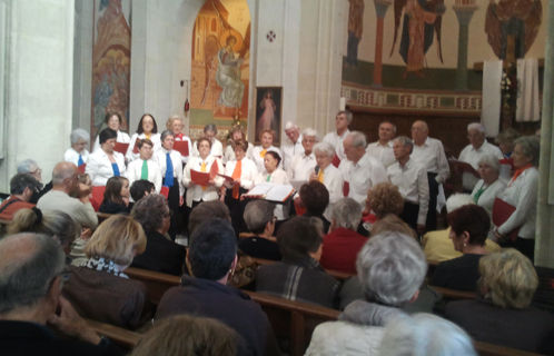 La chorale MACMA a ouvert les festivités à l'Eglise Saint-Nazaire.