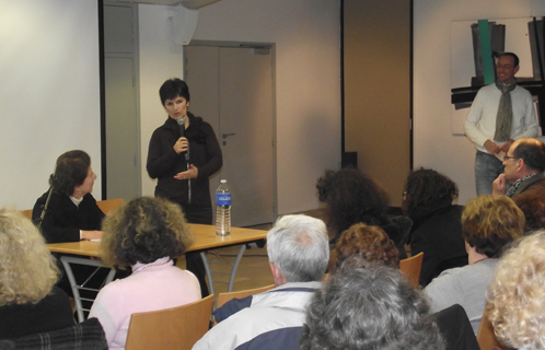 Myriam Orazzo a présenté la conférencière.
