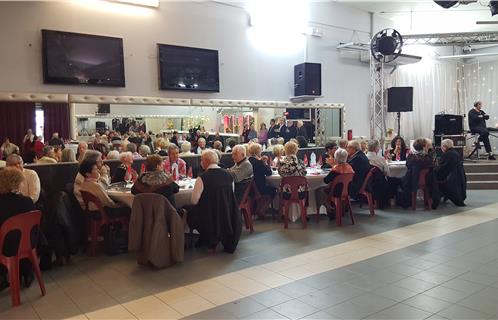 En 2020, un repas dansant est prévu tous les deux mois, chaque fois dans un nouveau restaurant.