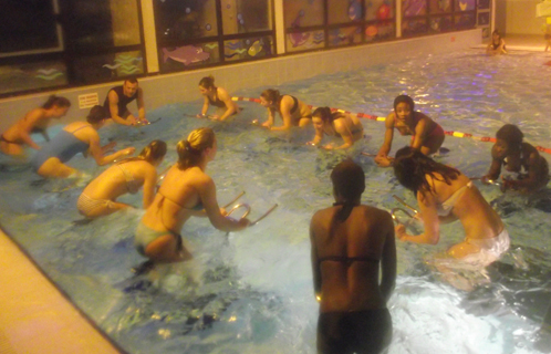 Séance d'aquabike pour l'équipe de Toulon Saint-Cyr Var handball.