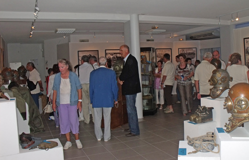 Ferdinand Bernhard a visité l'exposition qui occupe la totalité de l'Espace Saint Nazaire