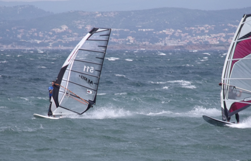 La course a débuté samedi matin