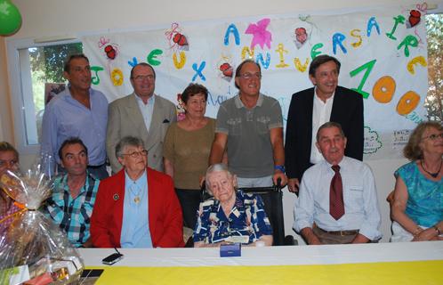 Andrée Del a fêté ses 100 ans en présence de sa famille, d'amis et des élus.