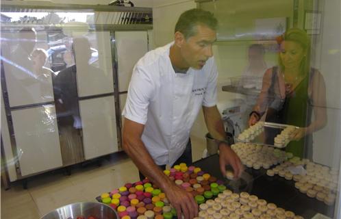 Franck Boyot dans son atelier de fabrication.