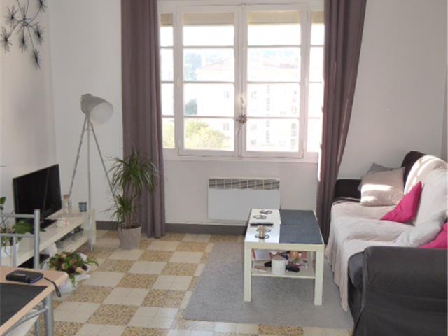 Vente  Appartement F3  de 52 m² à La Seyne Saint Jean 89 700 euros Réf: SFN-73