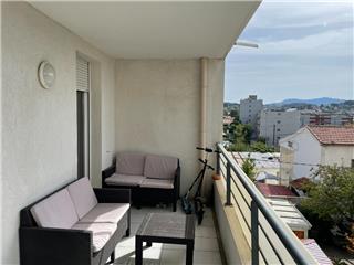 Vente  Appartement T3  de 67 m² à La Seyne 178 000 euros