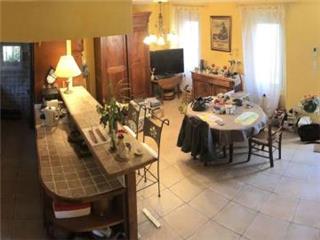 Vente  Maison de 90 m² à Six-Fours 265 000 euros