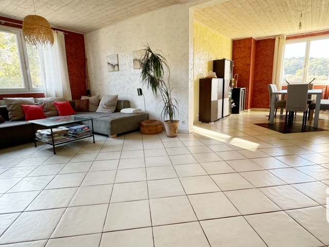 Vente  Maison de 80 m² à La Seyne 313 000 euros Réf: SFN-1449410