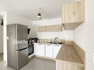 Vente  Appartement T2  de 40 m² à Six-Fours 235 000 euros Réf: SFN-1468557