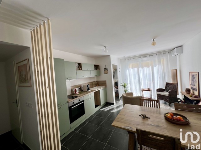 Vente  Appartement F2  de 39 m² à Sanary 277 900 euros Réf: SFN-1490833