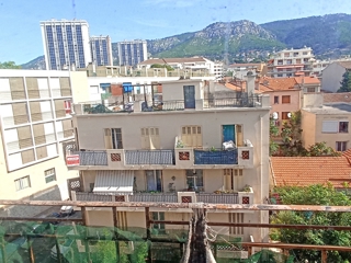 Vente  Appartement F4  de 72 m² à Toulon 103 500 euros
