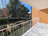 Vente  Appartement T2  de 24 m² à Six-Fours 209 000 euros