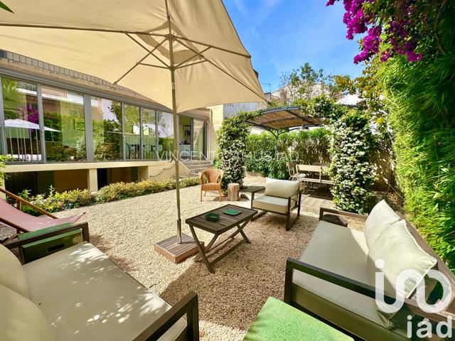 Vente  Appartement T4  de 120 m² à Sanary 998 000 euros Réf: SFN-1760081