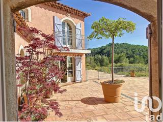Vente  Maison de 240 m² à Sanary 2 080 000 euros
