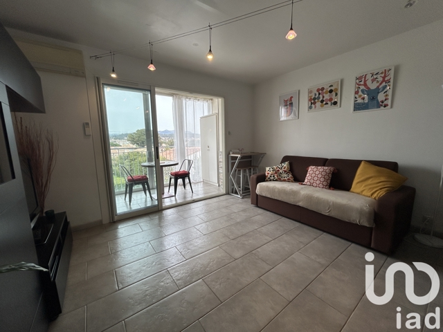 Vente  Studio de 35 m² à Six-Fours 179 000 euros Réf: SFN-1768226