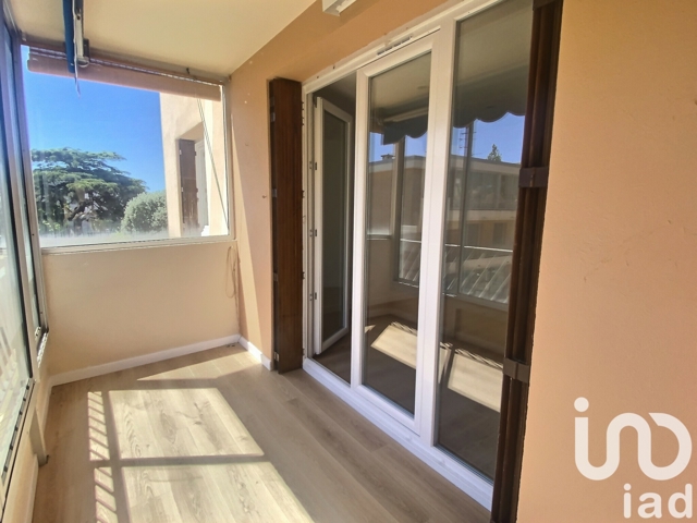 Vente  Appartement T3  de 76 m² à Six-Fours 325 000 euros Réf: SFN-1777138