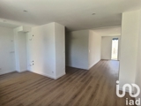 Vente  Appartement T3  de 76 m² à Six-Fours 325 000 euros