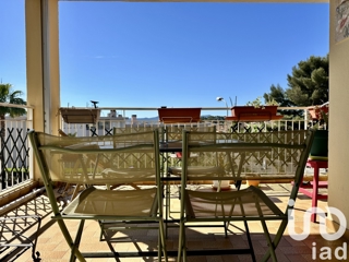 Vente  Appartement F3  de 62 m² à Sanary 328 000 euros
