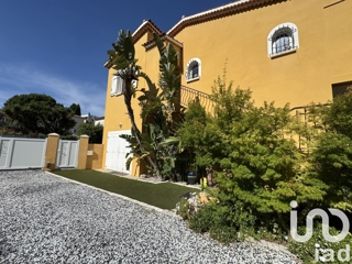 Vente  Maison de 300 m² à Sanary 830 000 euros