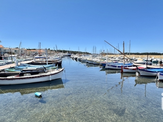 Vente  Maison de 120 m² à Six-Fours 850 000 euros