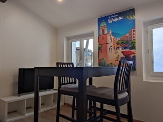 Vente  Appartement F3  de 40 m² à Toulon 149 000 euros
