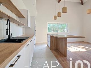 Vente  Appartement F4  de 81 m² à Sanary 559 000 euros