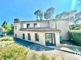 Vente  Local commercial de 121 m² à Sanary 590 000 euros