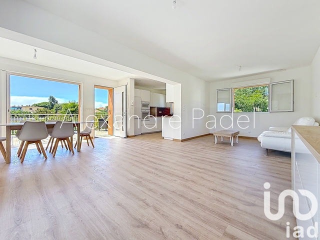 Vente  Maison de 93 m² à Sanary 822 000 euros Réf: SFN-1748245