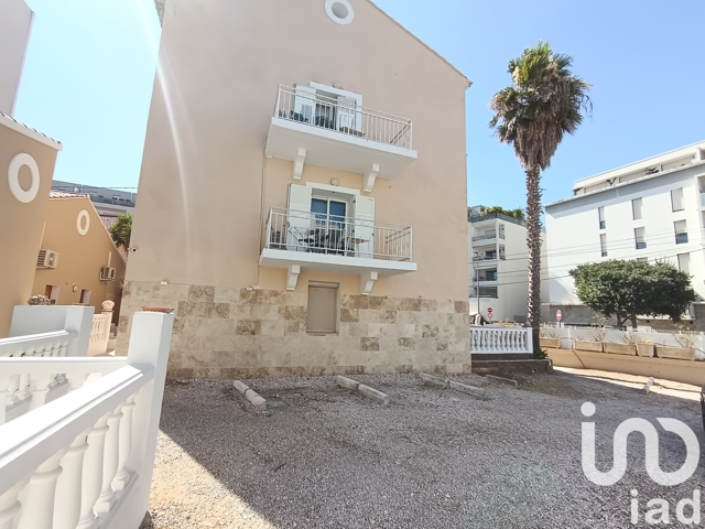 Vente  Appartement T3  de 52 m² à La Seyne 208 600 euros Réf: SFN-1724187