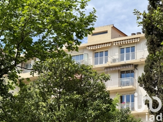 Vente  Appartement T2  de 42 m² à Toulon 145 000 euros