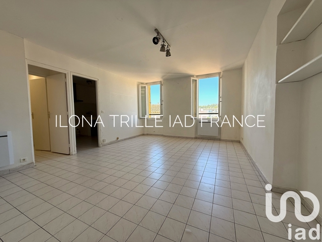 Vente  Appartement T3  de 67 m² à La Seyne 120 000 euros Réf: SFN-1820136