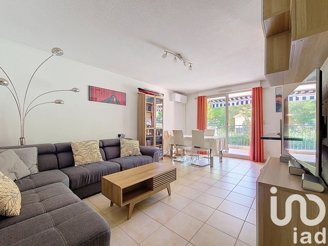 Vente  Appartement T3  de 66 m² à La Seyne 240 000 euros Réf: SFN-1815902