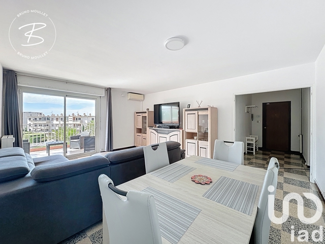 Vente  Appartement T3  de 71 m² à Six-Fours 330 000 euros Réf: SFN-1826273