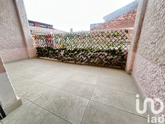 Vente  Appartement T3  de 74 m² à Sanary 350 000 euros Réf: SFN-1836145