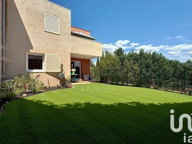 Vente  Appartement T3  de 63 m² à Sanary 389 000 euros Réf: SFN-1845944