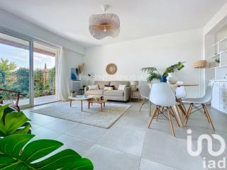 Vente  Appartement F2  de 64 m² à Sanary 499 000 euros