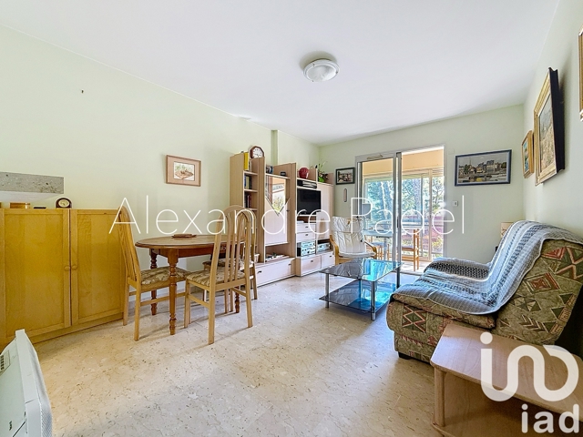 Vente  Appartement T2  de 36 m² à Sanary 214 000 euros Réf: SFN-1850864