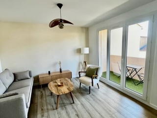 Vente  Appartement T2  de 43 m² à Six-Fours 219 000 euros