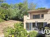 Vente  Maison de 73 m² à Grimaud 695 000 euros