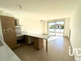 Vente  Appartement T2  de 47 m² à Six-Fours 249 000 euros