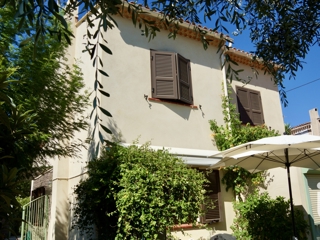 Vente  Maison de 136 m² à Toulon 690 000 euros
