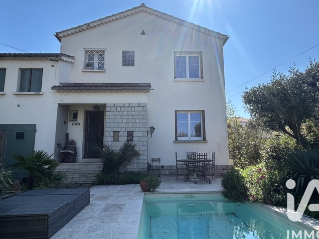 Vente  Maison de 106 m² à Six-Fours 560 000 euros Réf: SFN-1879300