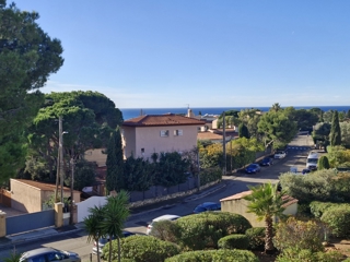 Vente  Appartement T3  de 65 m² à Bandol 430 000 euros