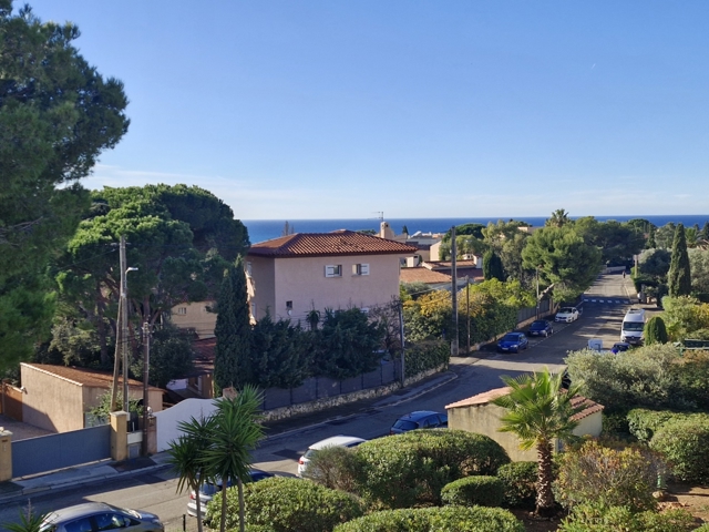Vente  Appartement T3  de 65 m² à Bandol 430 000 euros Réf: SFN-1890027